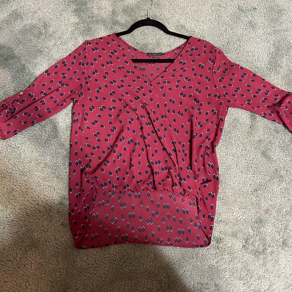 West Kei High Low Blouse, NWOT - Picture 2 of 3